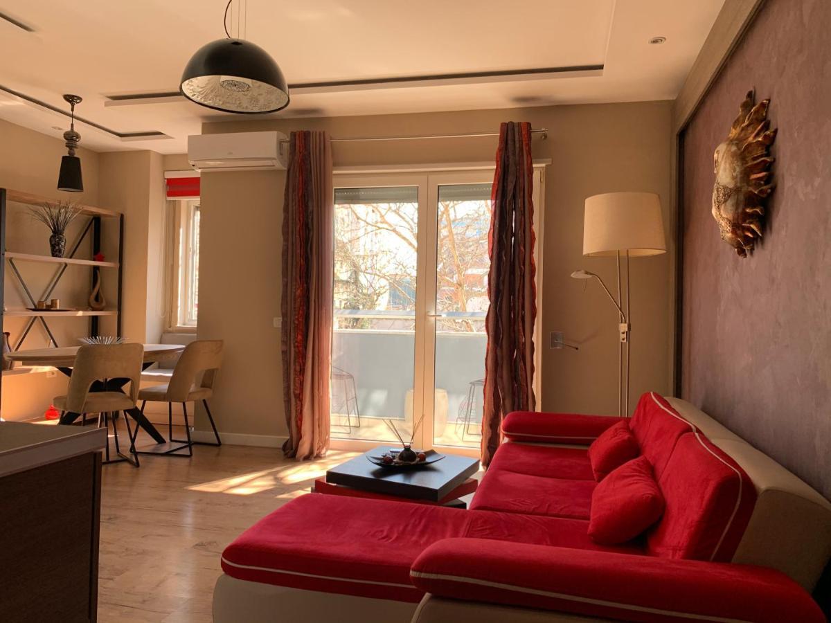 Haris Apartments Tirana Exteriör bild